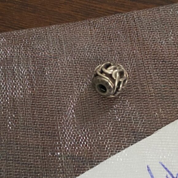 Pandora Essence Friendship Charm Filagree - Picture 1 of 2